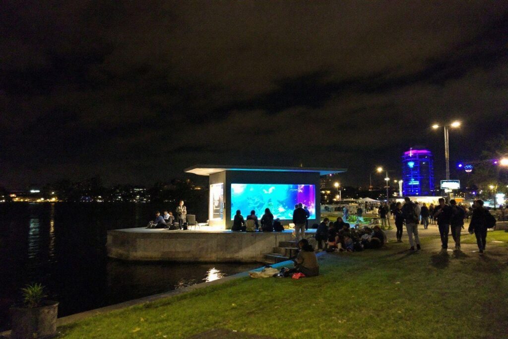 Avis Crawl : critiques et conseils sur le film, les compétitions de natation et les pub crawl